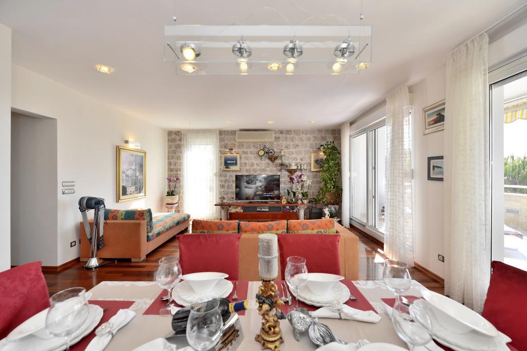 Luxury Seaside Apartment Split Quarto foto
